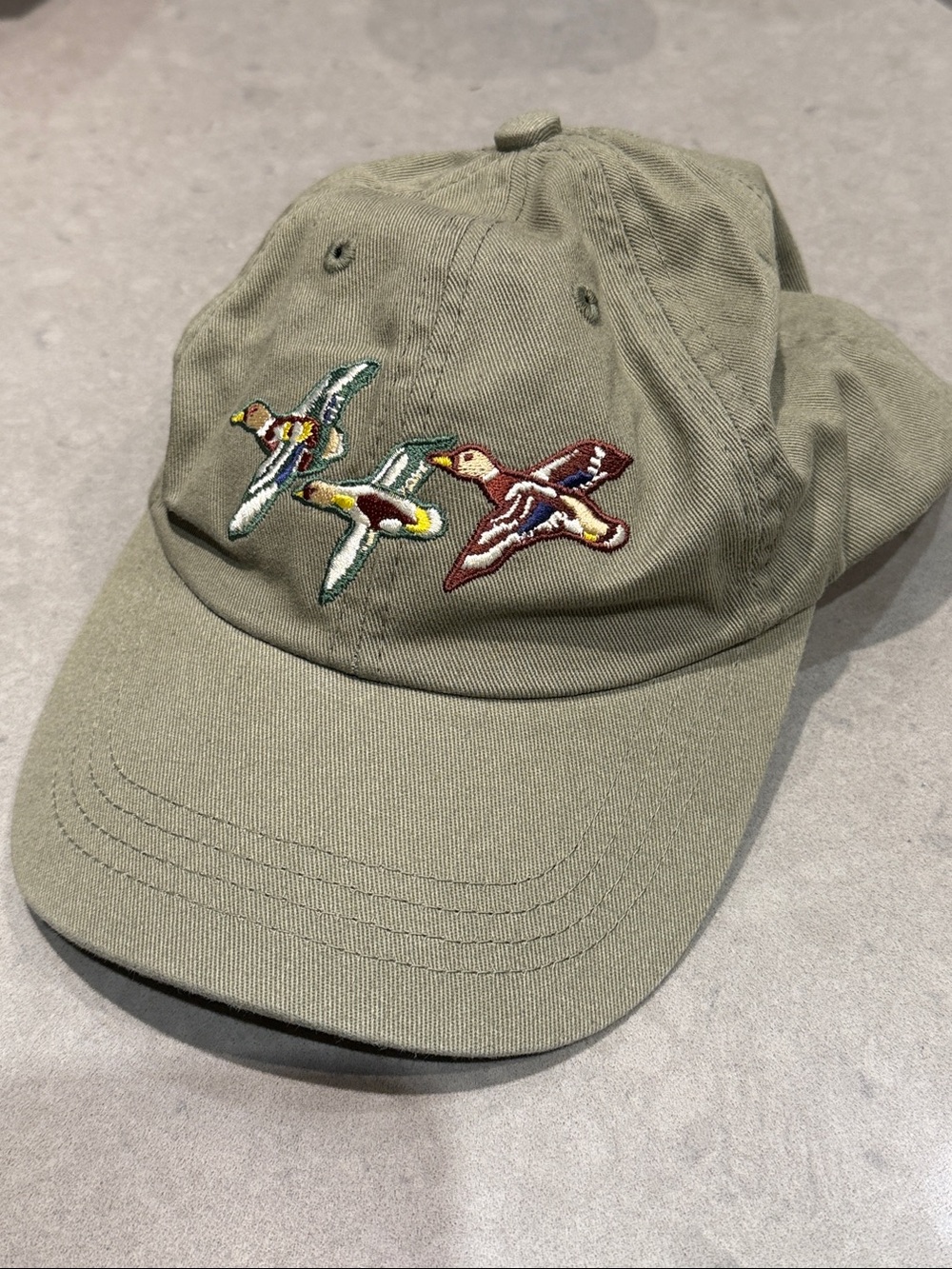 Rodd & Gunn Olive and Tan Duck Motif Baseball Cap
